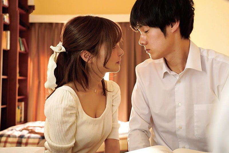 Cô giáo xinh đẹp nhưng lại rất dâm đãng quyễn rũ tất cả đàn ông trong trường